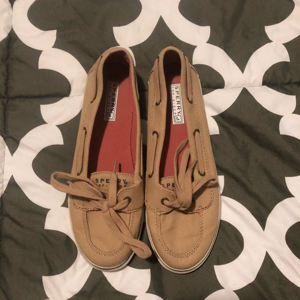 Sperry flats